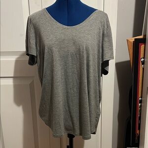a.n.a Gray Short Sleeve Women's Tee